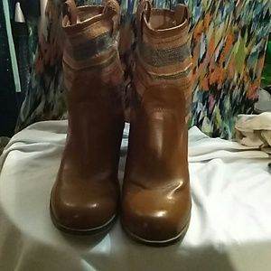 Arizona Brown sz 10
